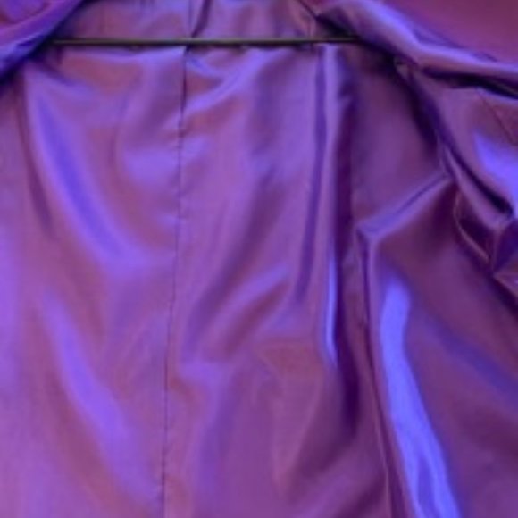 Glam-tastic Silk Jacket! - Picture 5 of 10